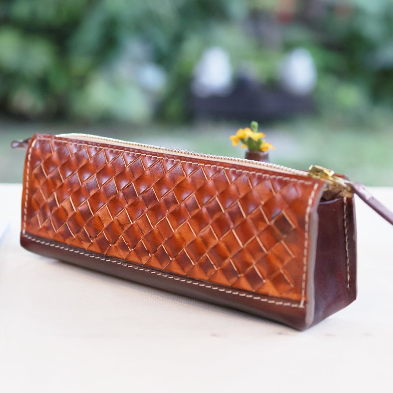 L.I.S本革工坊 | 手工编织笔袋/铅笔盒 手染咖 生日礼 圣诞节礼物 - 铅笔盒/笔袋 - 真皮 