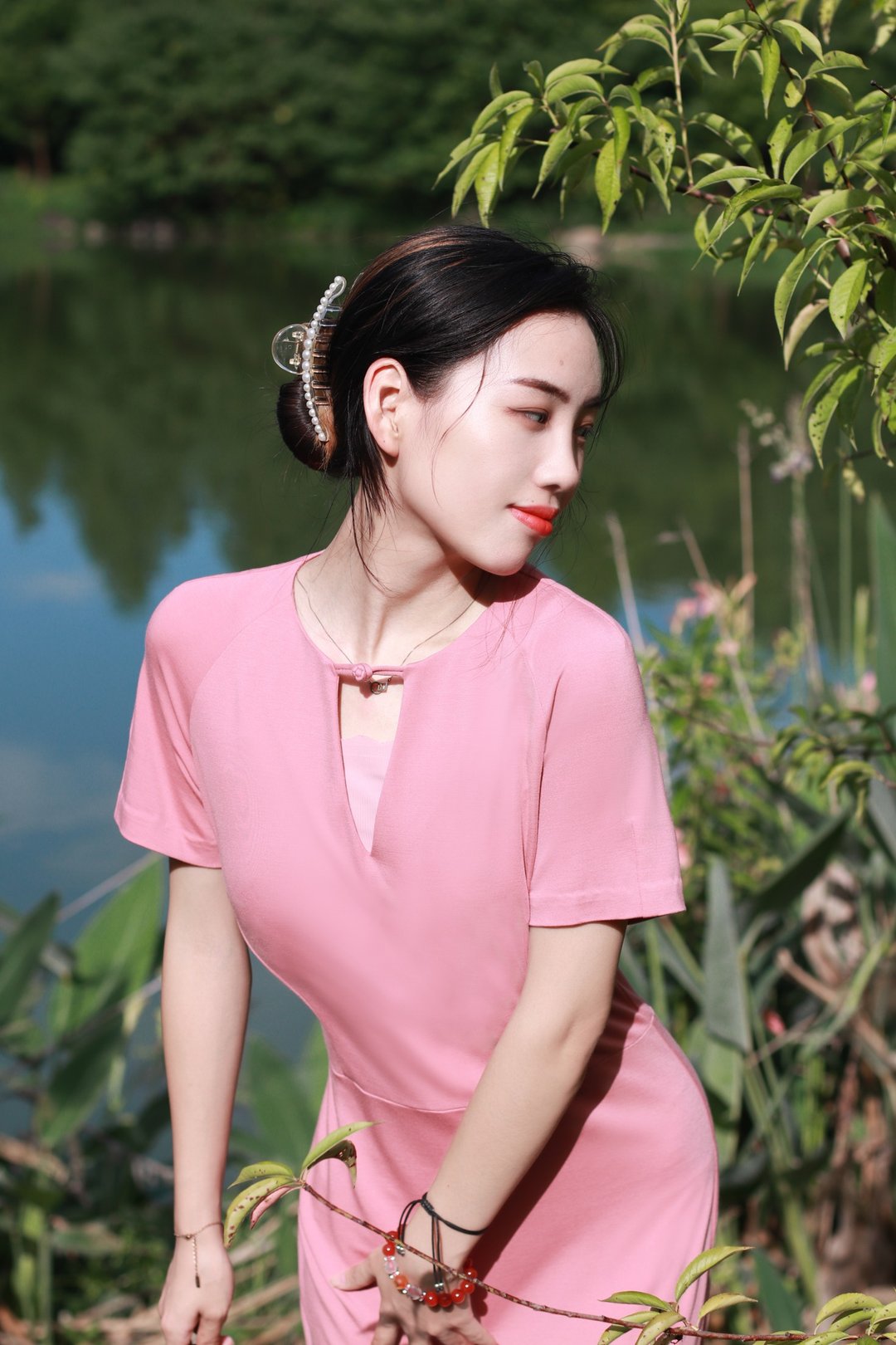 粉色v领盘扣连衣裙,甜美性感,侧开叉旗袍连衣裙 - 洋装/连衣裙 - 棉 粉红色
