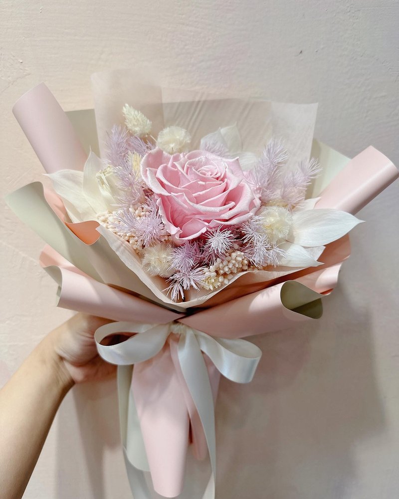 丝绒婴儿粉永生玫瑰情人花束 附卡片 提袋 - 干燥花/捧花 - 植物．花 粉红色