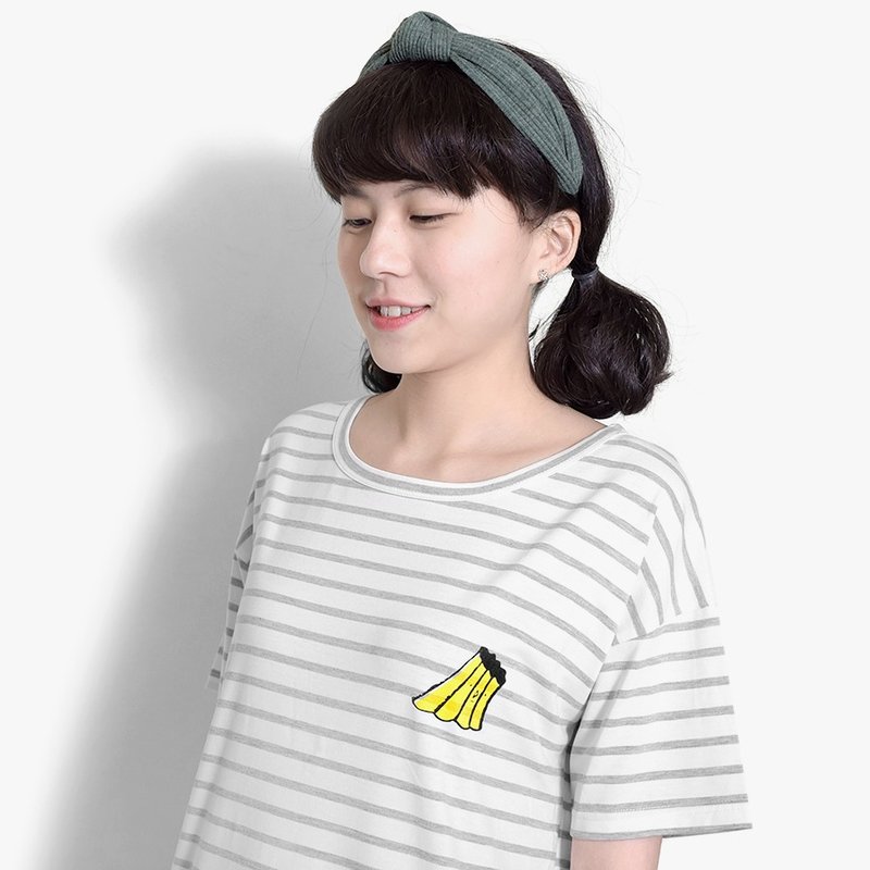 【Last One】后院种的布丁山脉－好舒服条纹长版踢 - 女装 T 恤 - 棉．麻 灰色