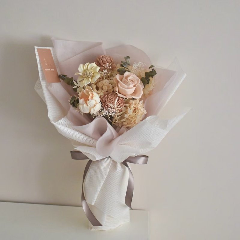/茶粉温柔花束/情人节 七夕 求婚 教师节 母亲节 毕业 定制化 - 干燥花/捧花 - 植物．花 多色