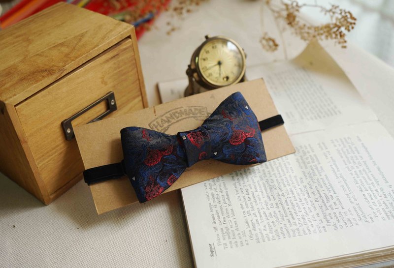 古董布花领带改制手工领结-浪漫的体质-深蓝缇花-经典版-情人节礼 - 领结/领巾 - 丝．绢 蓝色