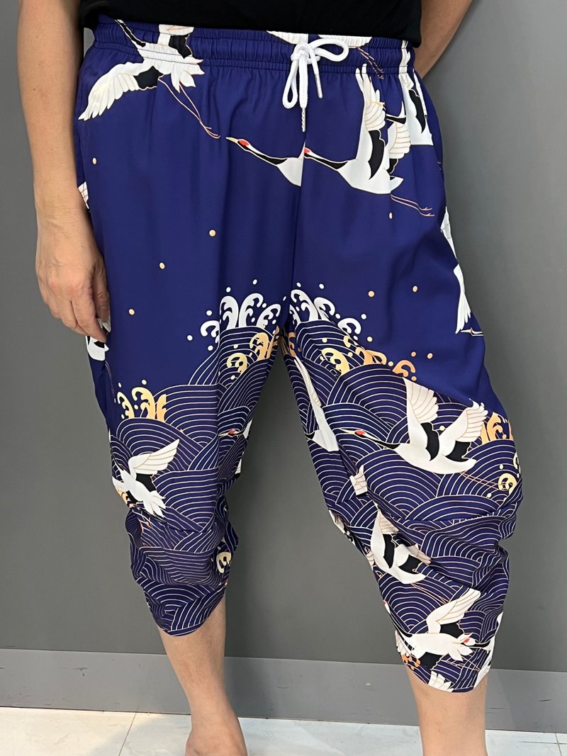 冰感透气形格七分裤 - 女装瑜珈服 - 其他材质 蓝色