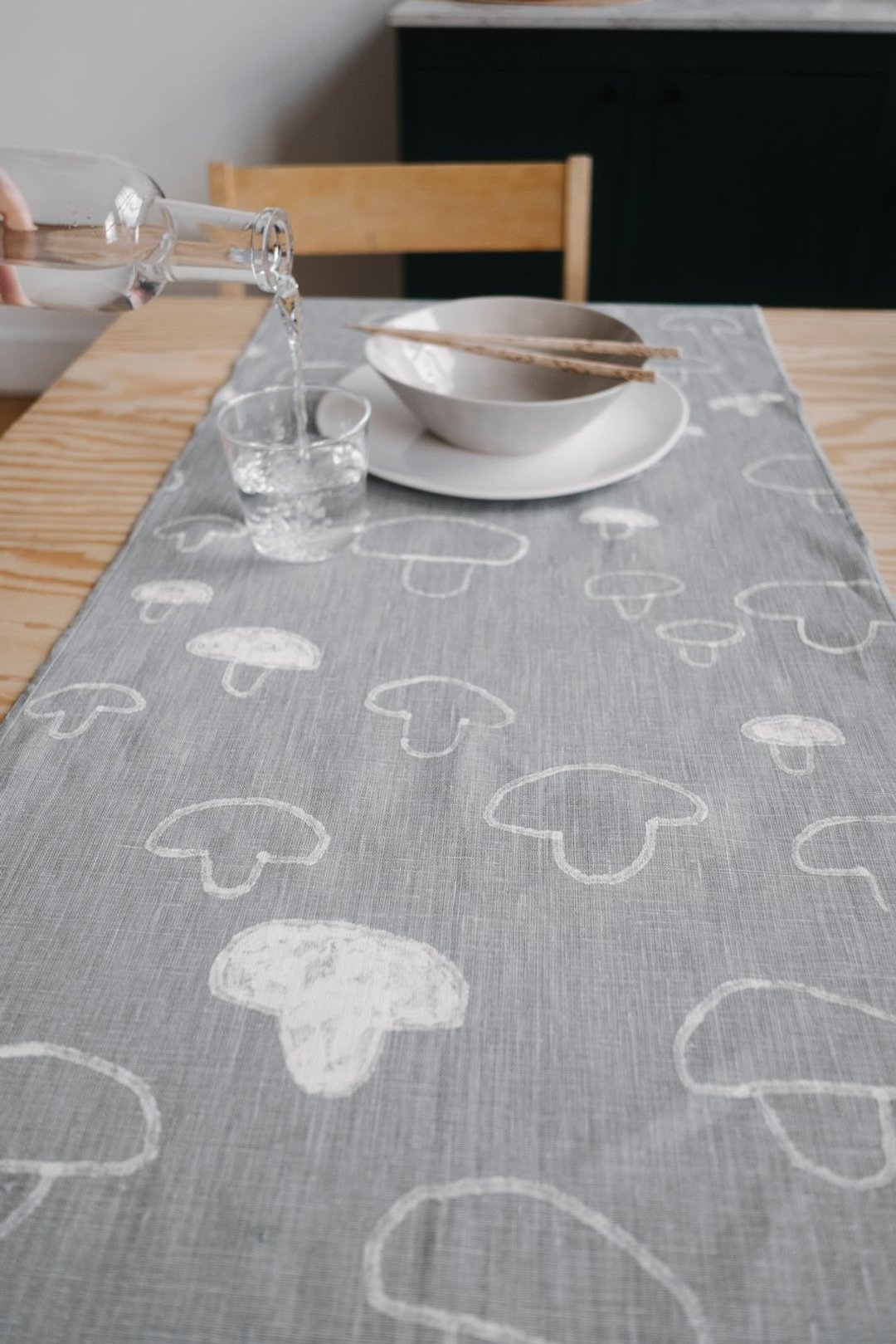 北欧风设计–蘑菇/香菇桌旗,灰 MUSHROOM Table Runner,Grey - 餐垫/桌巾 - 亚麻 灰色