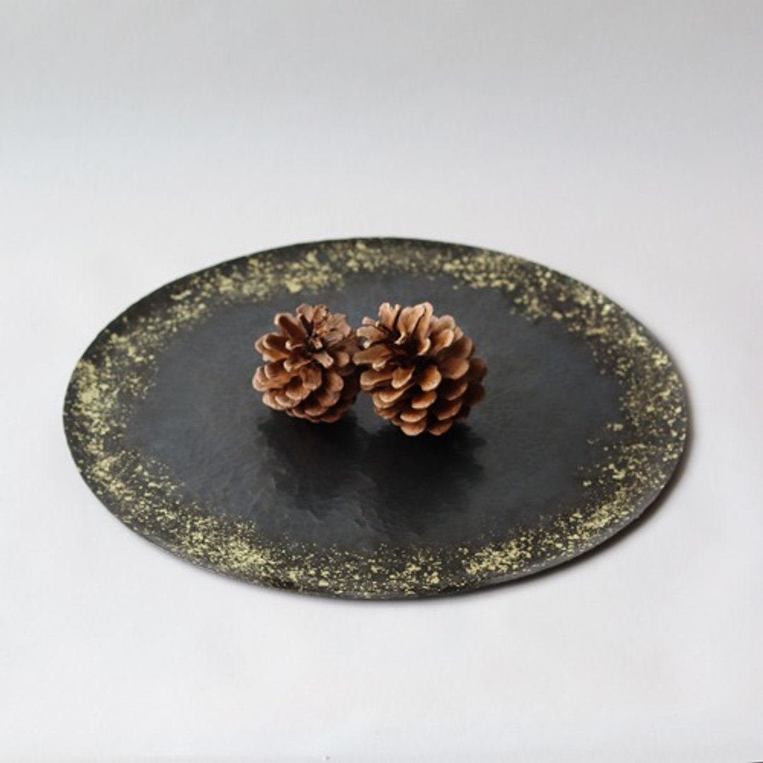 New Moon Bon Festival 10 inch gold scatter - 餐垫/桌巾 - 铜/黄铜 黑色