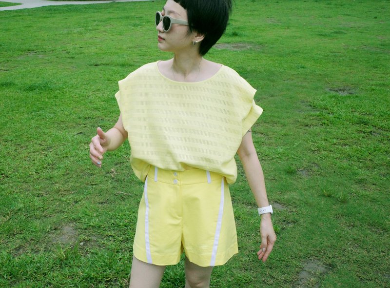 UUIN   _ 粉黄折叠连袖上衣 - 女装上衣 - 棉．麻 黄色