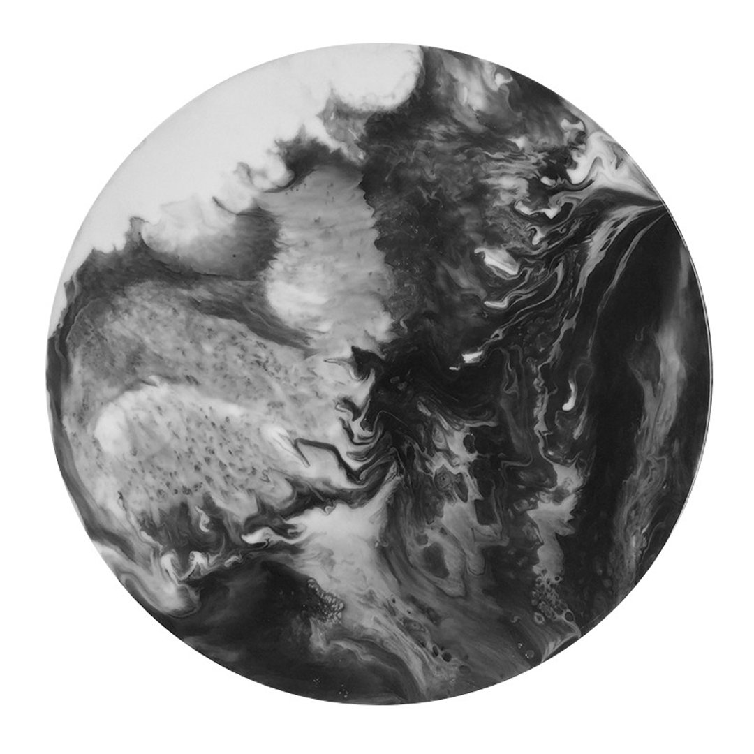 Black & White Planet沉黑净白。月球体。挂墙装饰 - 摆饰 - 木头 灰色