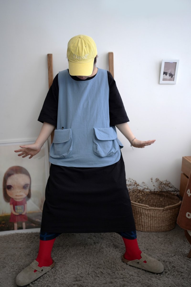 双层大口袋背心 烟熏蓝 - 女装背心 - 棉．麻 蓝色