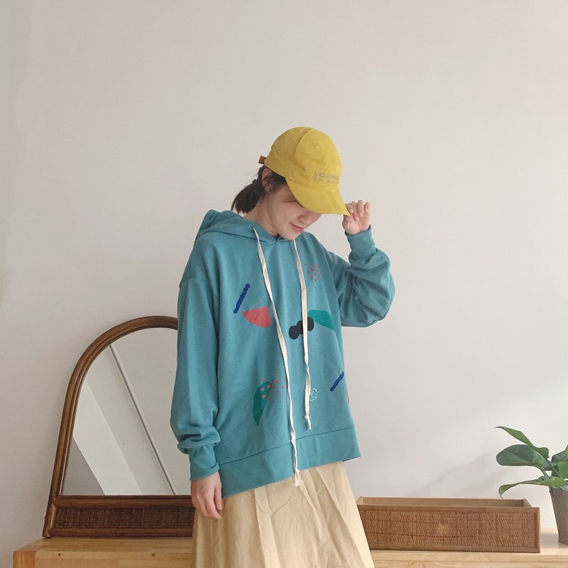 猪米小狗 / 大块风景 / 丁丁小猫 云雀蓝印花帽踢 - 女装上衣 - 棉．麻 蓝色