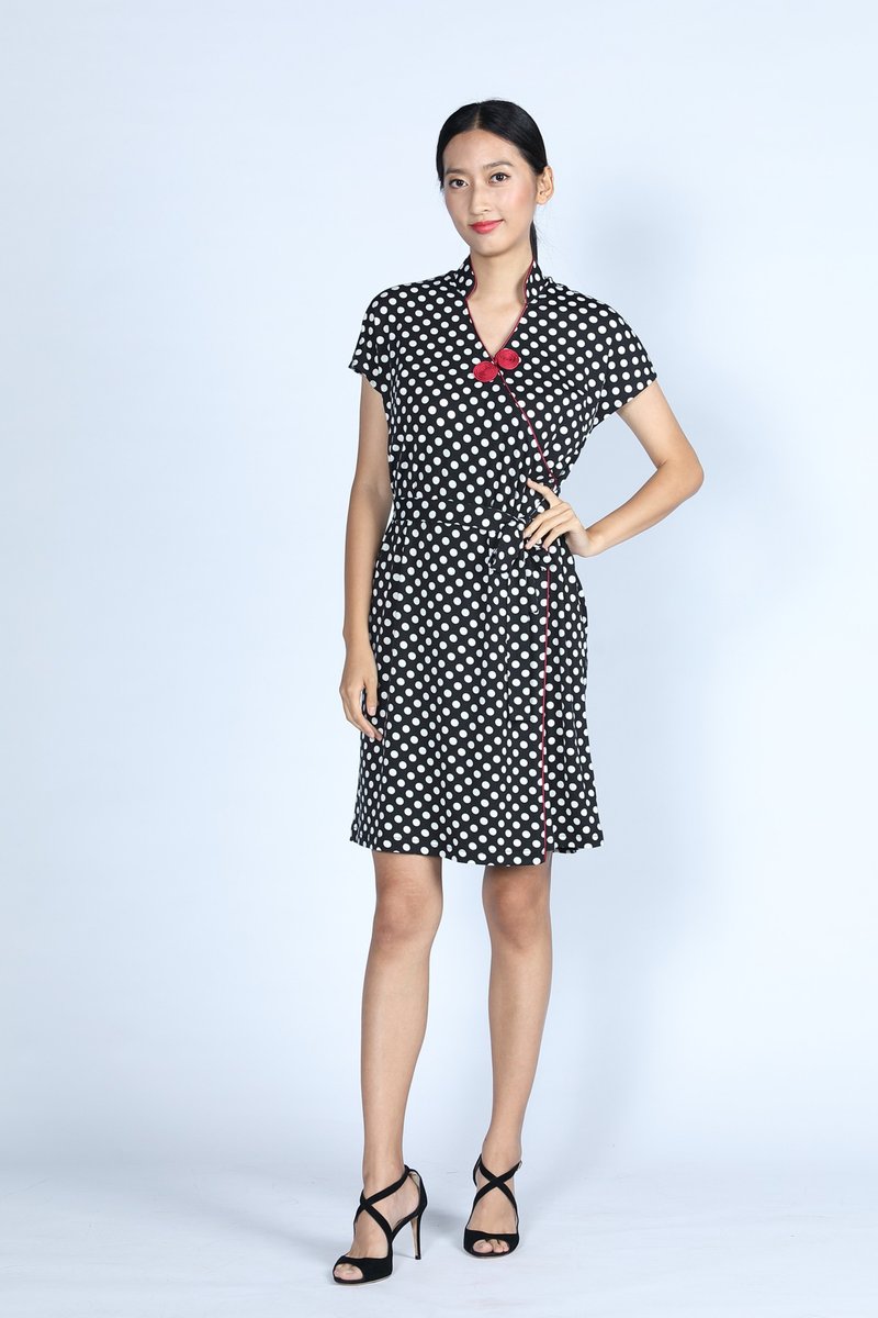 ERICA 波尔卡圆点. 围裹裙 - 黑白 - 洋装/连衣裙 - 棉．麻 