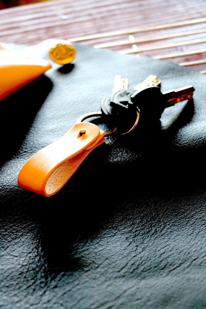 皮革礼物 – 手工植鞣皮钥匙圈-质感男士首选 Paperics 皮革礼物 - 钥匙链/钥匙包 - 真皮 咖啡色