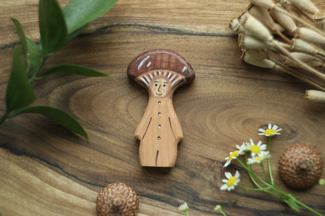 Wooden gnome Boletus. Wooden dolls. Wooden fairytale toys. - 玩具/玩偶 - 木头 咖啡色