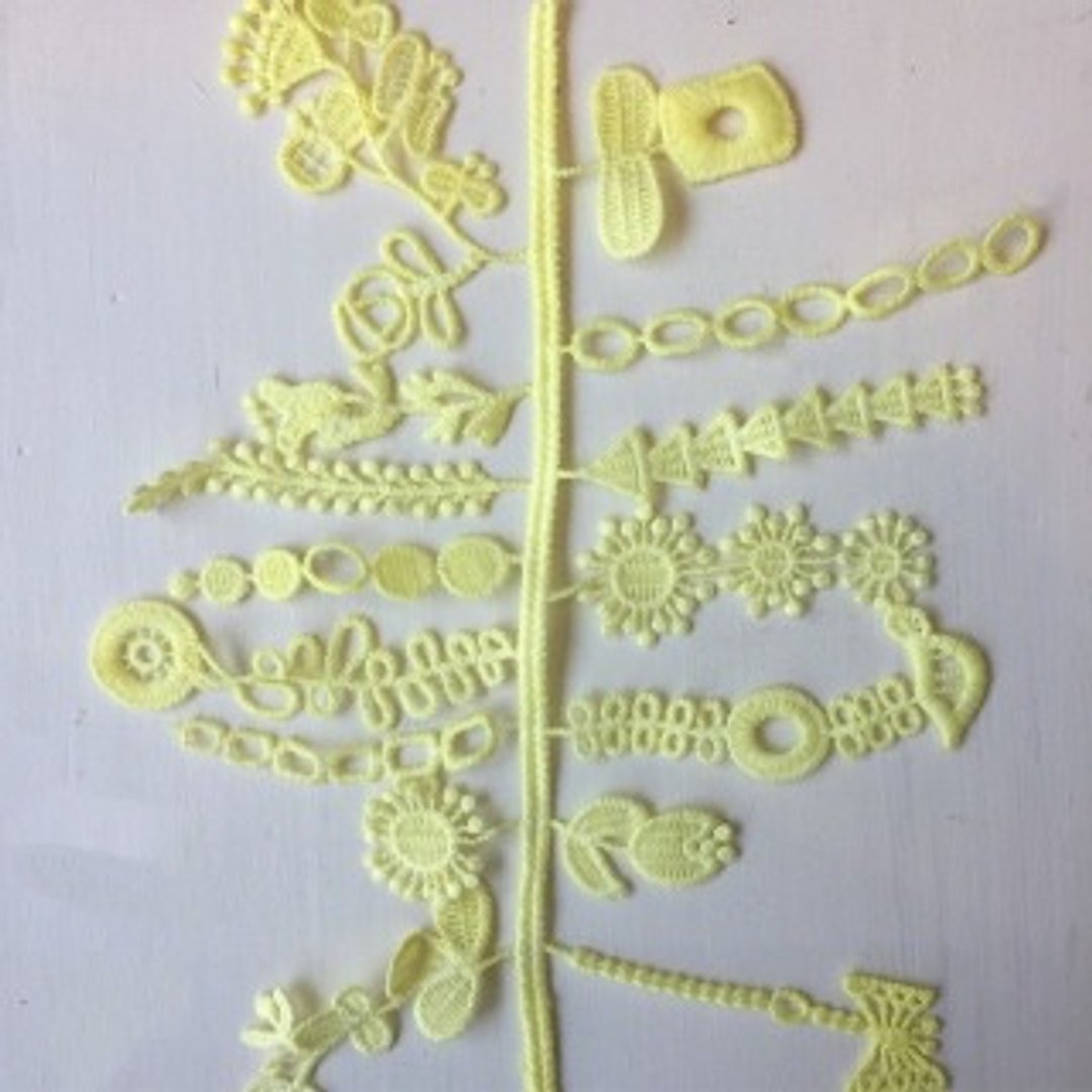 AMBER Chemical lace / Yellow lace on both sides 1 pattern - 编织/刺绣/羊毛毡/裁缝 - 棉 黄色