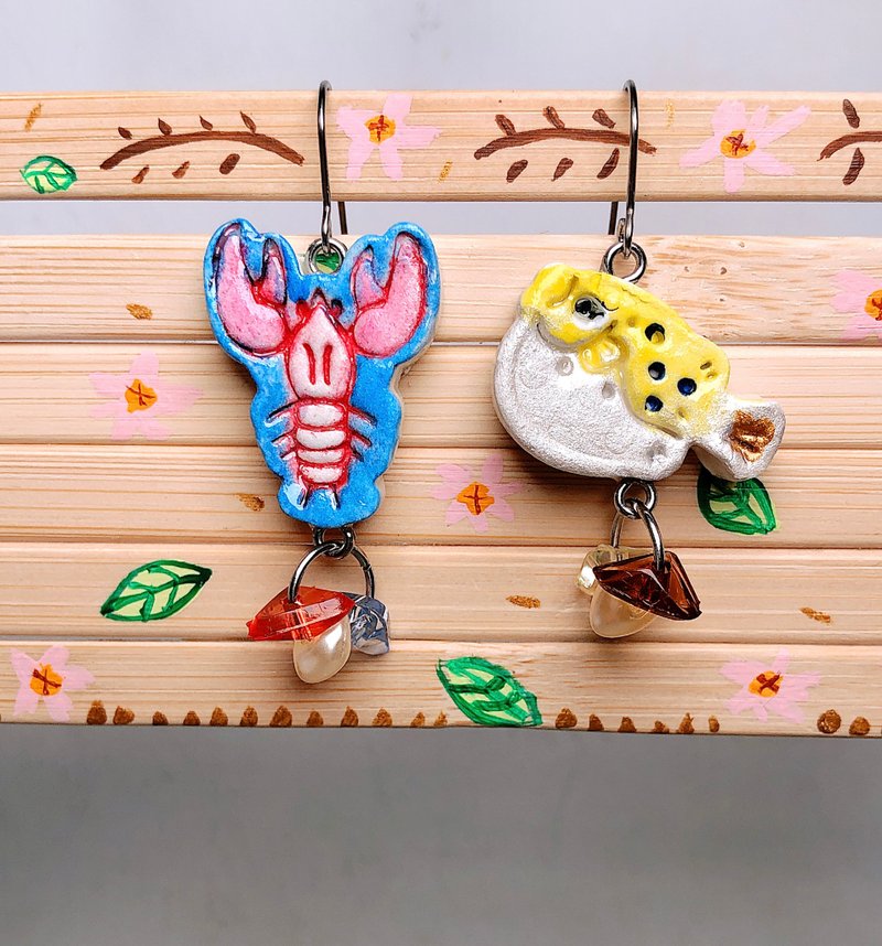 海洋欢乐 龙虾河豚 手作黏土耳环 手绘捏制 不锈钢 吊坠款 - 耳环/耳夹 - 粘土 蓝色
