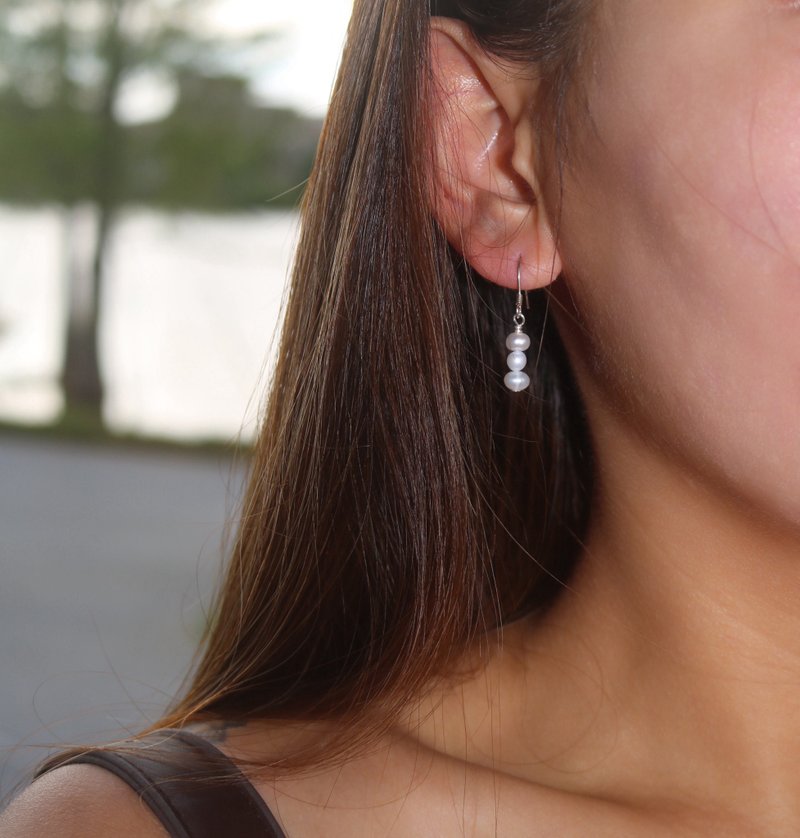 指尖绵延 - 耳环/耳夹 - 半宝石 银色