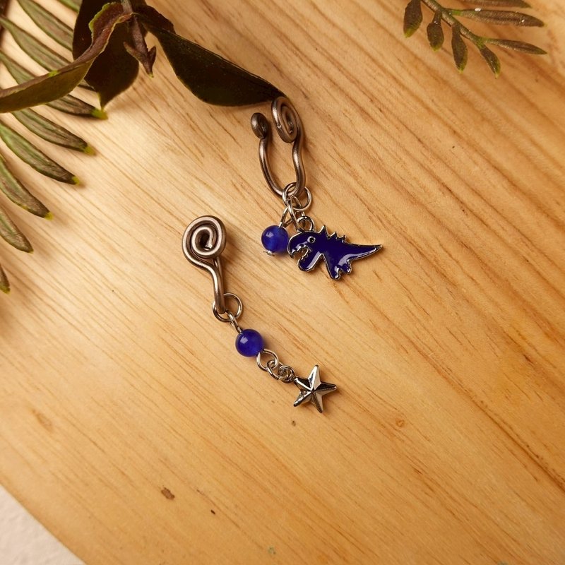 小小恐龙 不对称无痛耳夹 / 蓝 - 耳环/耳夹 - 其他金属 