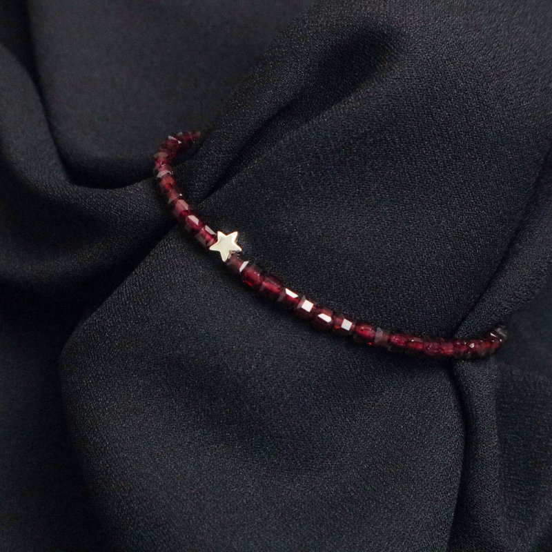 【浪漫石榴星海】爱情魅力×方砖石榴石×925纯银 l 原创手链 - 手链/手环 - 其他材质 