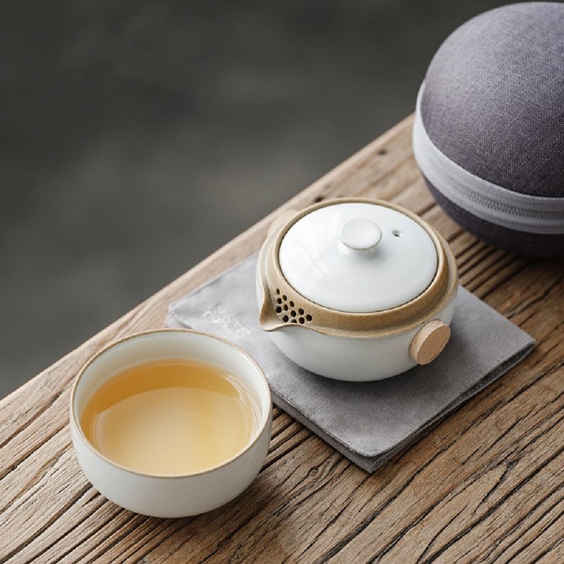闻说|日式悦白知融粗陶快客杯 - 茶具/茶杯 - 陶 白色