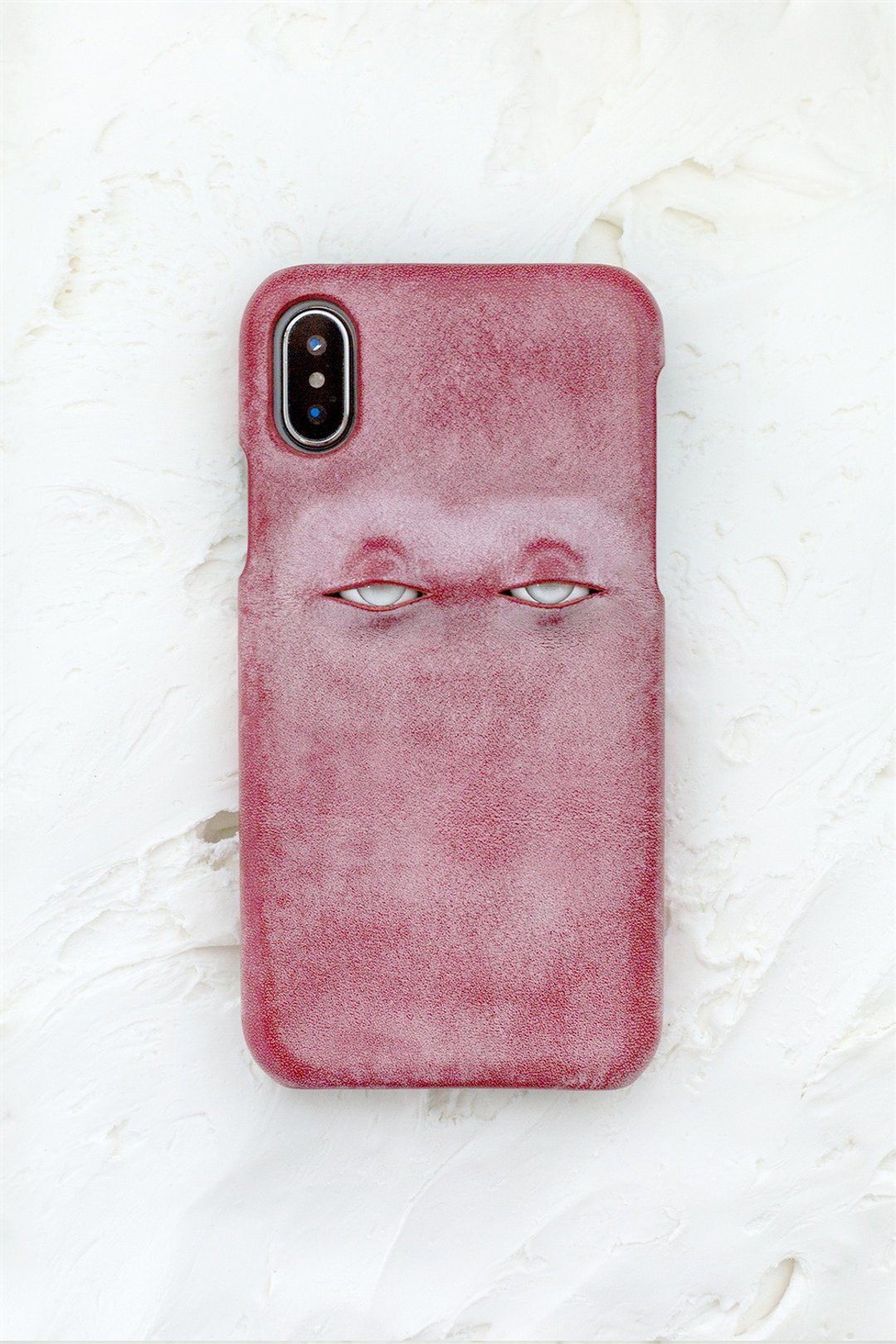 烟霧紅 翻白眼設計 手工真皮iPhone手機殼 保護套 意大利植鞣牛皮 - 手机壳/手机套 - 真皮 红色