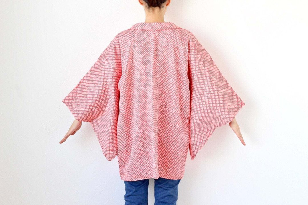 shibori dyed kimono, Japanese shibori, haori, silk kimono /3771 - 女装休闲/机能外套 - 丝．绢 红色