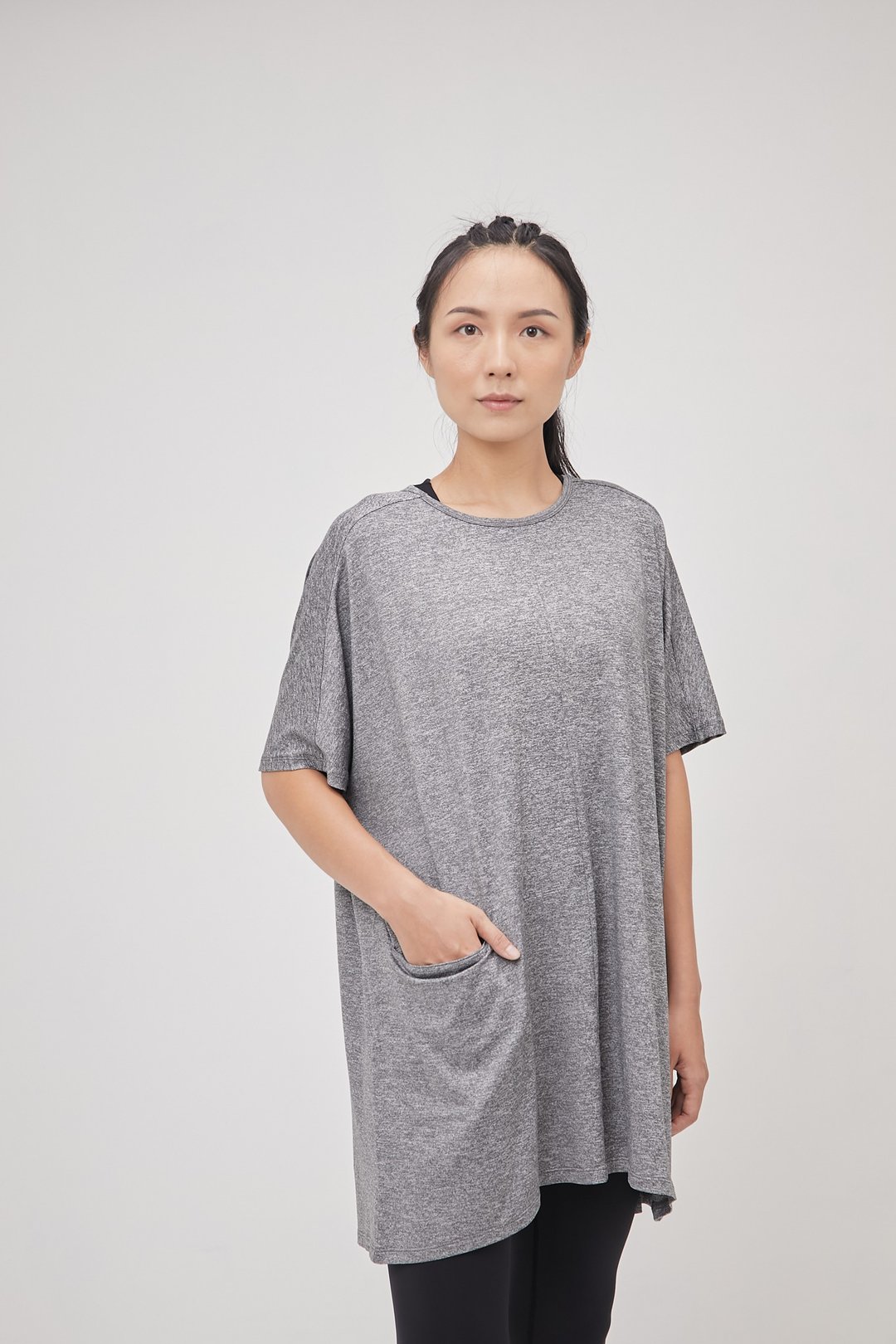 【planedo】达芬中性T型上衣-暗灰麻 - 女装瑜珈服 - 聚酯纤维 绿色