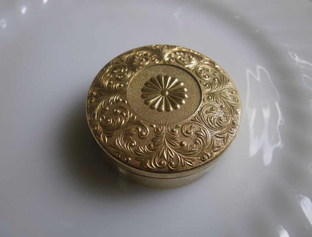 【老时光 OLD-TIME】早期日本制24K镀金珠宝盒 - 收纳用品 - 其他材质 多色