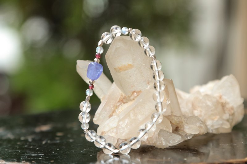 【手环系列】6mm白水晶+高品质随形坦桑石 百搭手环 (欢迎定制) - 手链/手环 - 宝石 