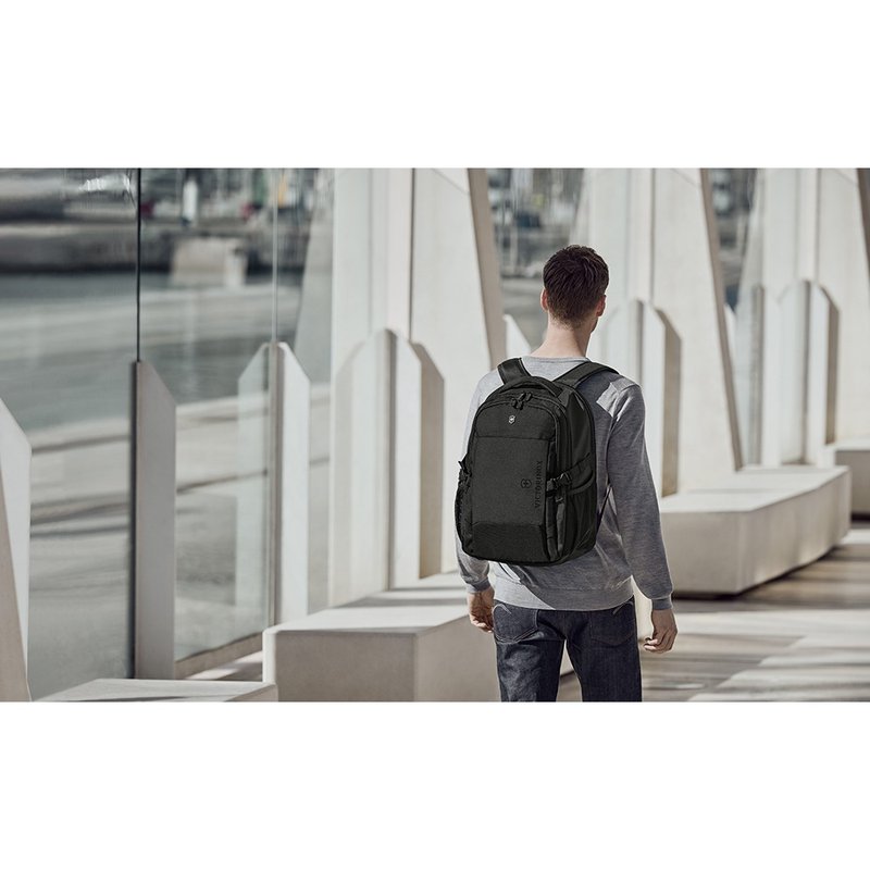 VICTORINOX瑞士维氏 VX SPORT EVO Daypack 16寸后背包 黑 611413 - 后背包/双肩包 - 聚酯纤维 黑色