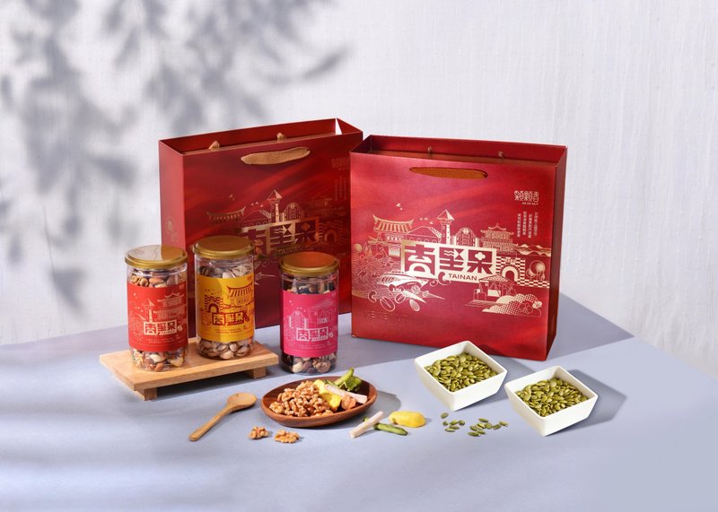 【新年礼盒台南坚果】金典款-蔬果脆片+玩莓五坚果 - 水果干 - 新鲜食材 