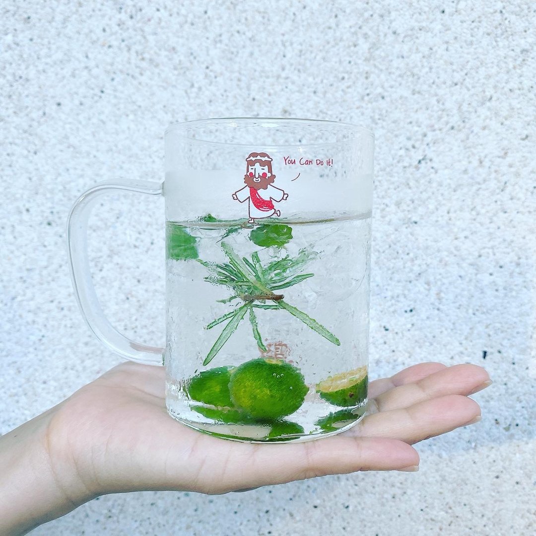 玻璃马克杯-稣哥行走水上 - 玻璃杯 - 玻璃 