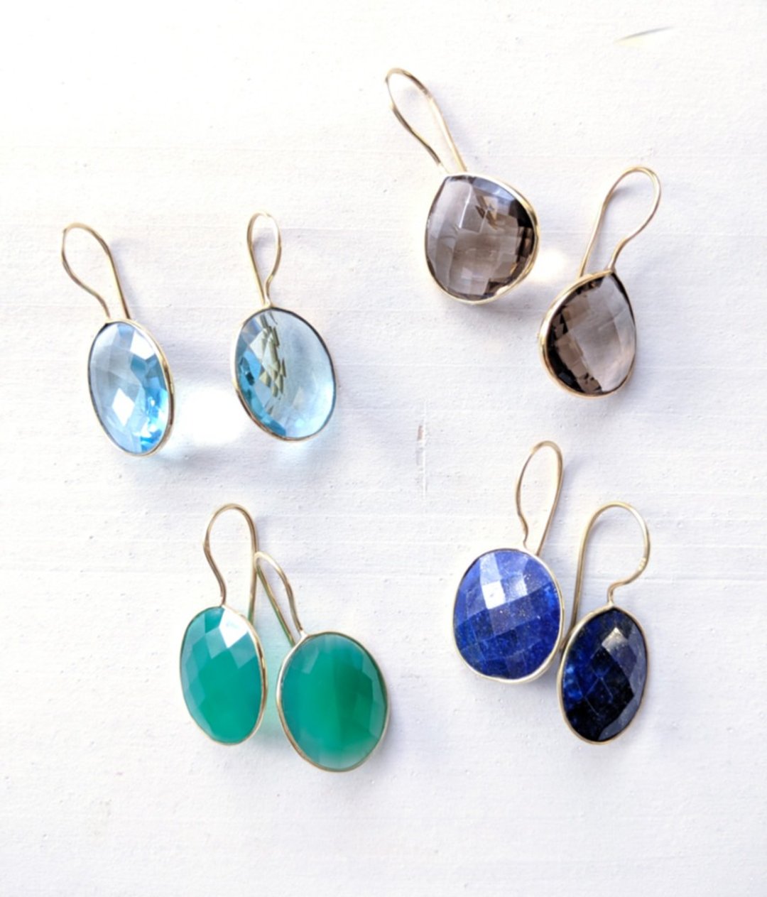 Natural stone hook earrings Lapis lazuli - 耳环/耳夹 - 贵金属 蓝色