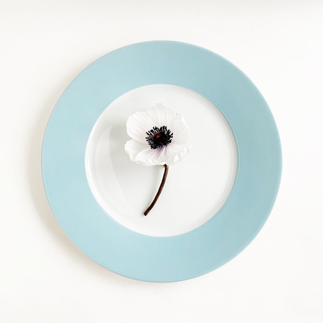 Corsage: White anemone - 胸花/手腕花 - 丝．绢 白色