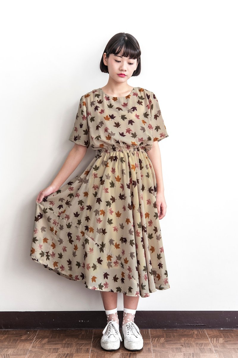 Vintage 枫叶大地古着短袖洋装 - 洋装/连衣裙 - 聚酯纤维 多色
