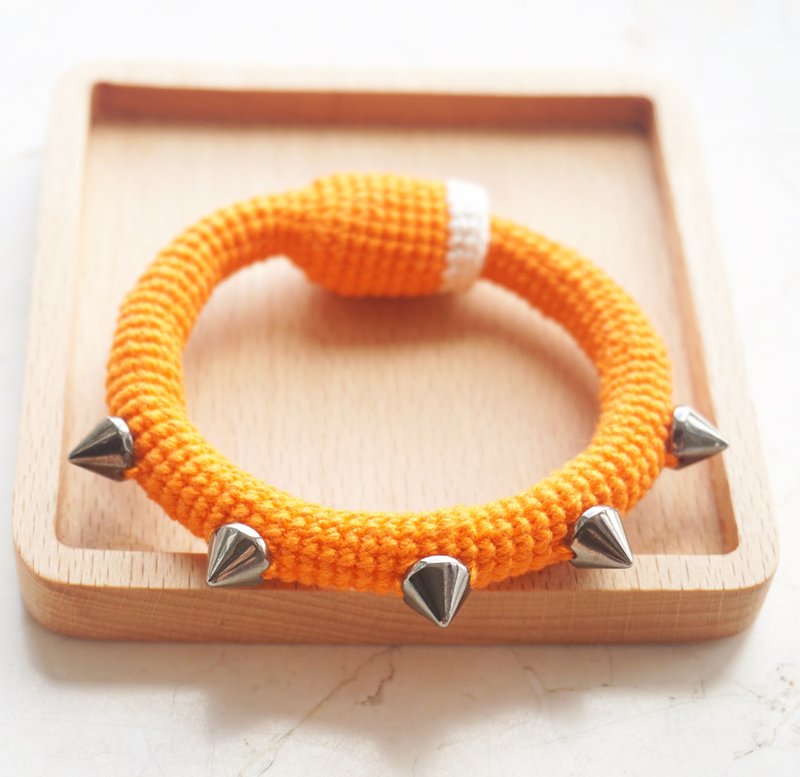 锅钉手环 纯手工鈎织 - 手链/手环 - 棉．麻 橘色