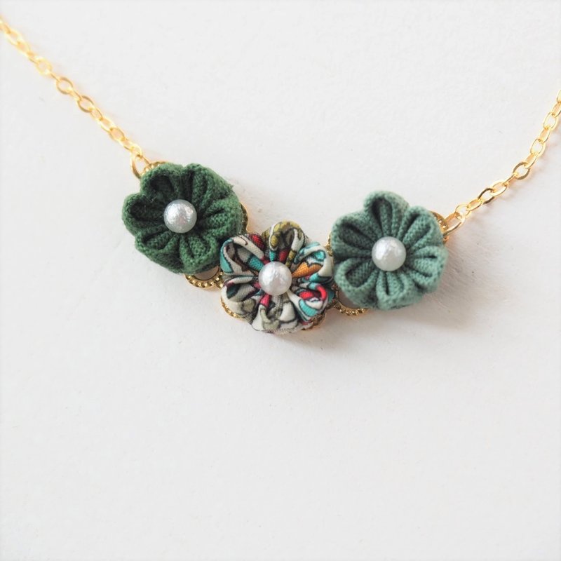 【花季】田园绿小碎花颈链 (全6色)つまみ细工 定制 - 项链 - 棉．麻 绿色