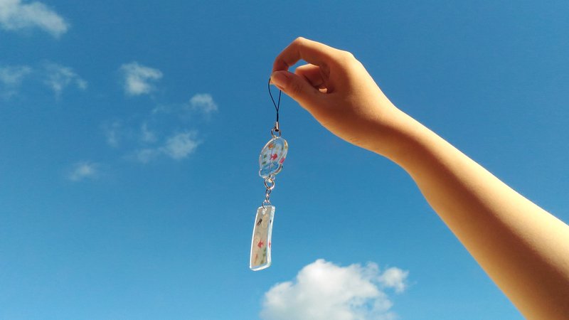 金鱼风铃压克力吊饰 - 钥匙链/钥匙包 - 压克力 蓝色