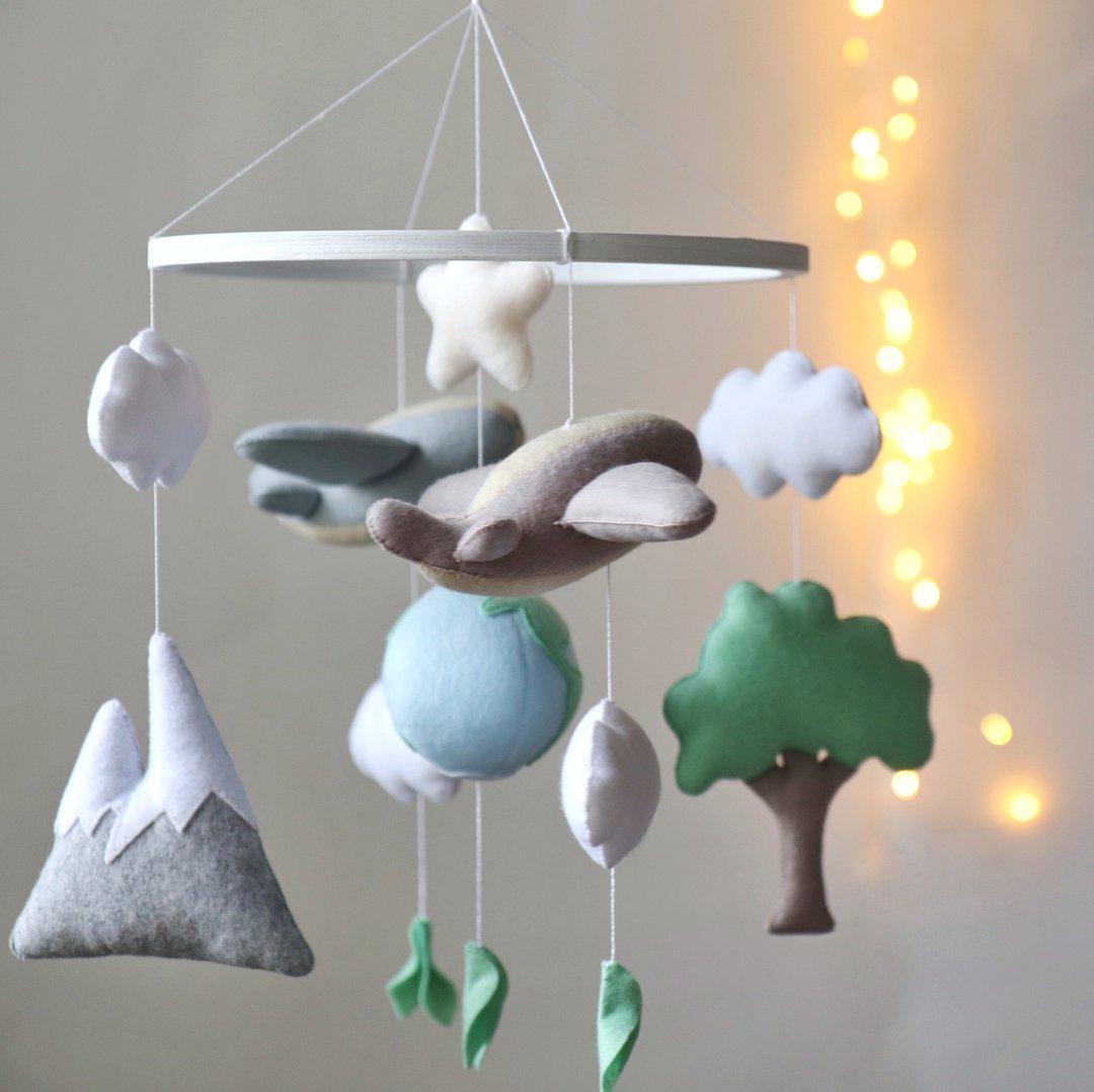 Baby mobile boy, airplane baby mobile for travel theme nursery, plane mobile - 玩具/玩偶 - 聚酯纤维 卡其色