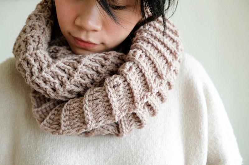 材料包 松饼格百折脖围 钩针编织材料包 - 编织/刺绣/羊毛毡/裁缝 - 羊毛 