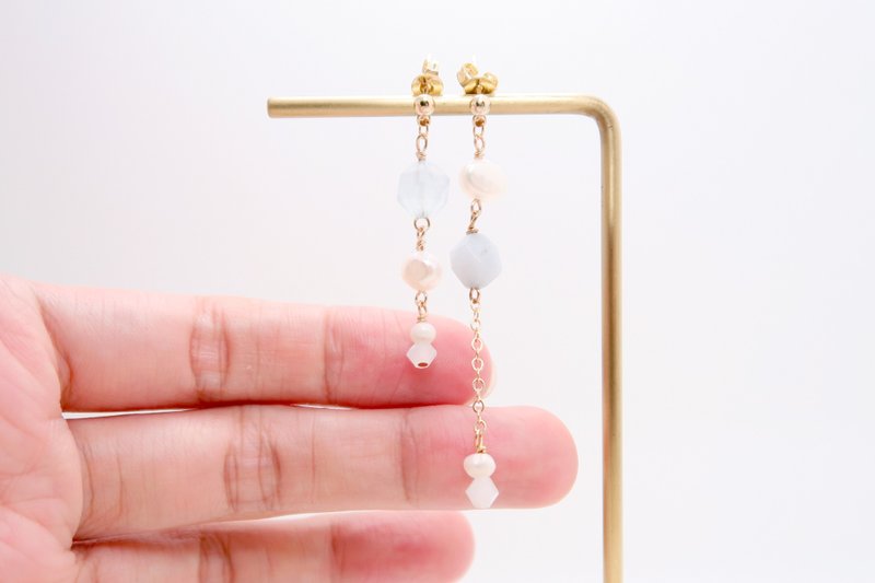 OUD原创饰品.天然海蓝宝晶石.巴洛克珍珠.14K包金不对称耳环/耳夹 - 耳环/耳夹 - 水晶 白色