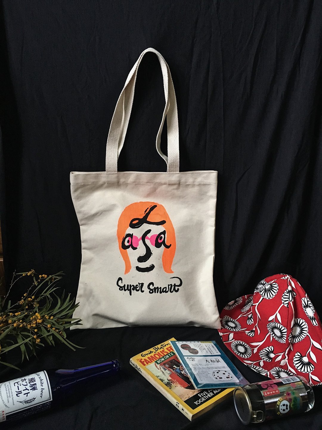 手工绢印中帆布包-super smart - 侧背包/斜挎包 - 棉．麻 白色