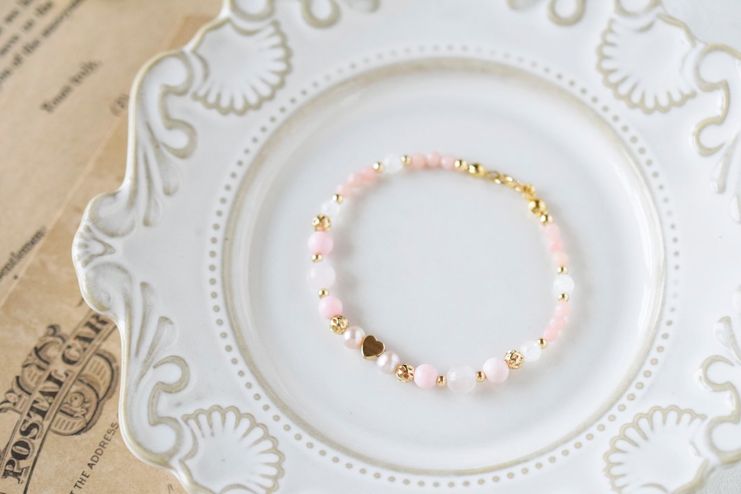 纯真。粉珍珠 马粉 粉贝珠 月亮石 14K包金 水晶/天然石手链 - 手链/手环 - 水晶 粉红色