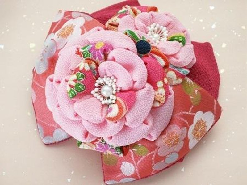 Tsumiko's hair ornament Shichigosan 3 【Pink Tsubaki and big ribbon pink】 - 发饰 - 丝．绢 粉红色