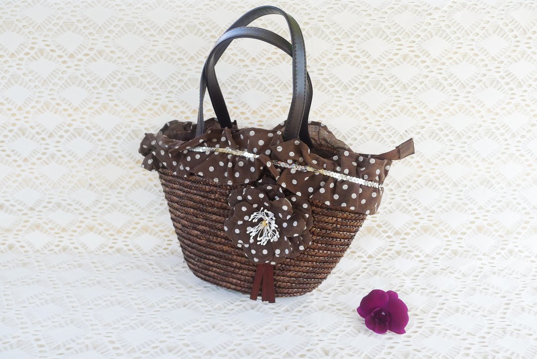 Medium Size vintage Handmade Brown Straw Top Handle bag, Wicker Woven Handbag - 手提包/手提袋 - 植物．花 咖啡色