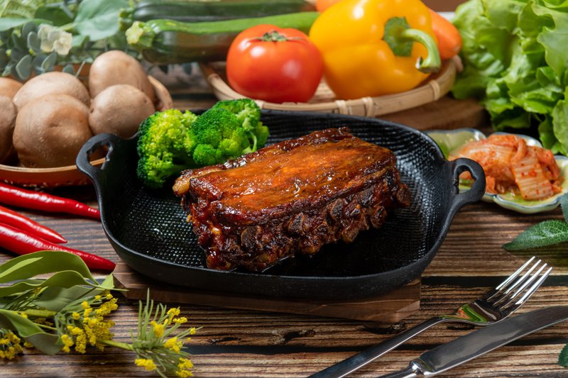 【合家美食】尼姐家  葛玛兰黑豚肋排 - 料理包 - 新鲜食材 白色