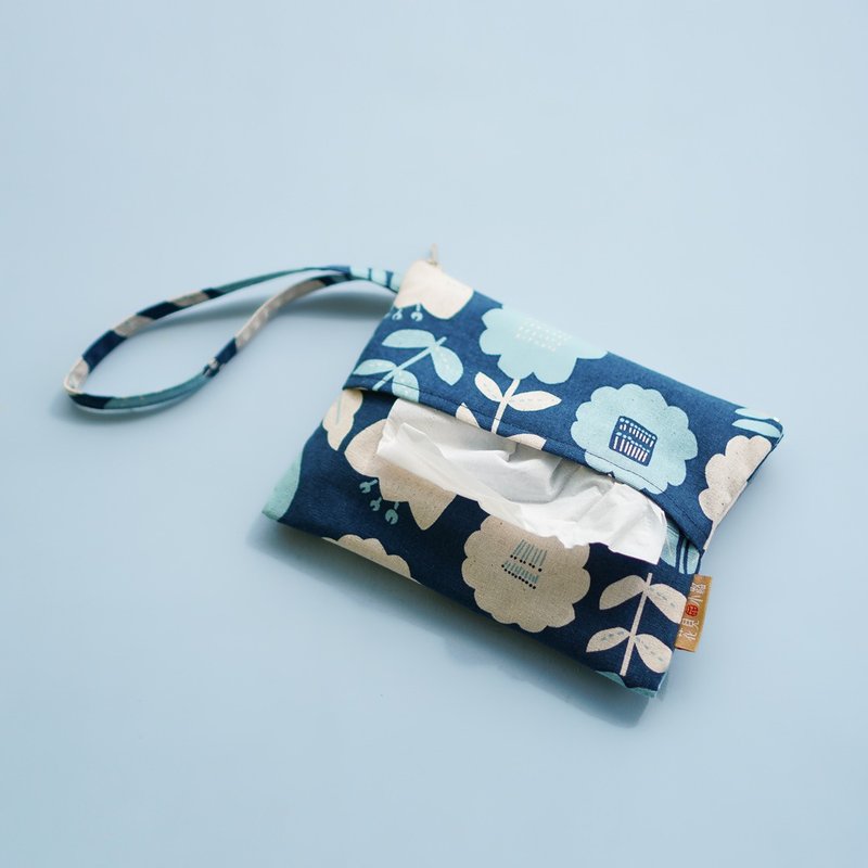 最佳新年礼物  旅行面纸包结合拉链零钱包 水雪の花 - 零钱包 - 棉．麻 蓝色
