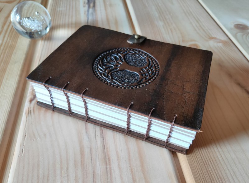 A6 Size, Coptic Binder,Notebook Tree of Life, Grimoire, Brown Leather  Magazine - 笔记本/手帐 - 真皮 咖啡色