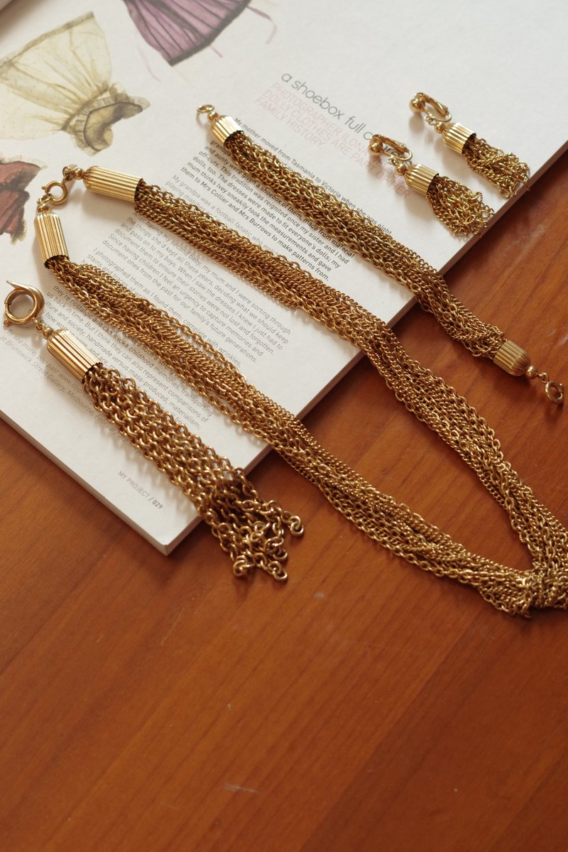 古董流苏项链坠子手链夹式耳环套组 SARAH COVENTRY - 耳环/耳夹 - 其他金属 金色