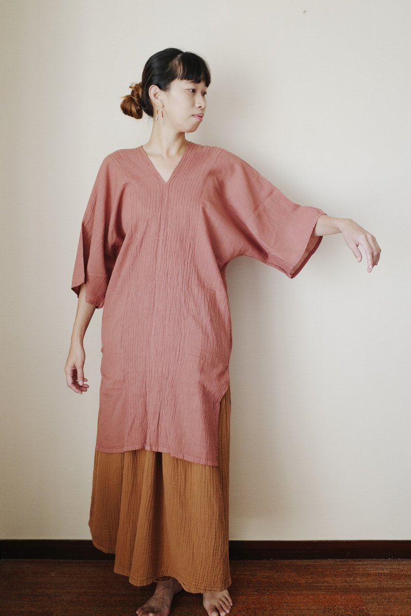 泰国纯棉长版抓纹长版上衣 - 女装上衣 - 棉．麻 