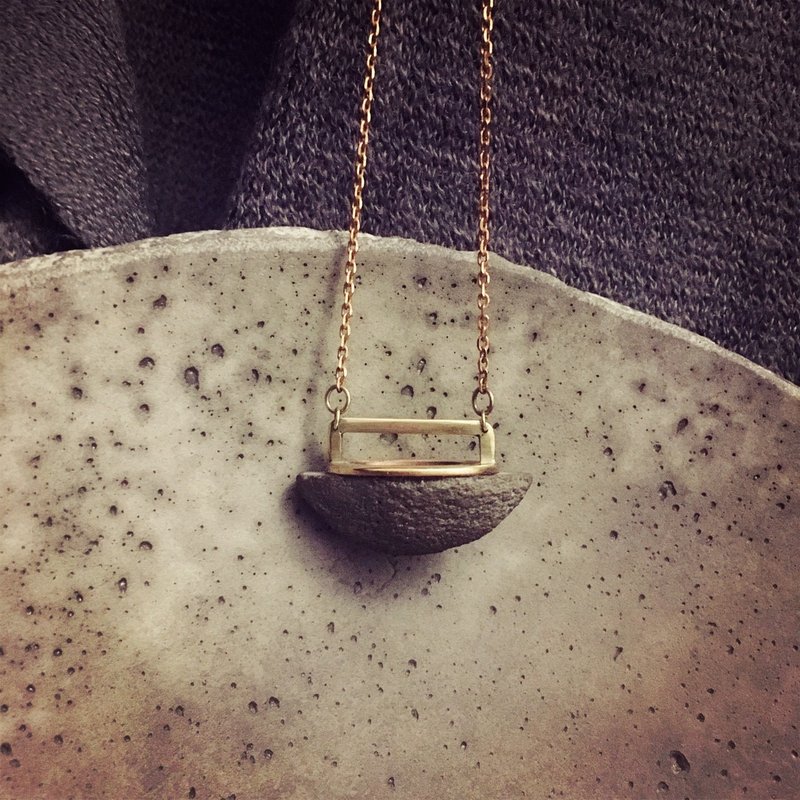 曦过砾间系列~泥舟之中性水泥黄铜项链 - 项链 - 水泥 灰色