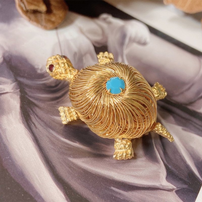 西洋古董饰品 手工K金金属线 乌龟 莱茵钻 立体 镶嵌 胸针 别针 - 胸针 - 贵金属 金色